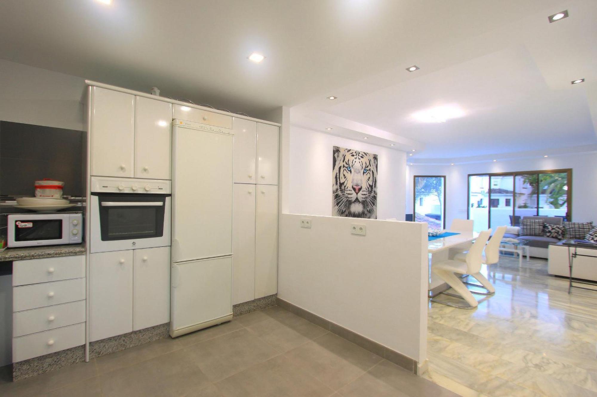1108 Beachfront 2 Apartments With Roofterrace 80Mtrgt Beach 3 Pools Marbella Buitenkant foto