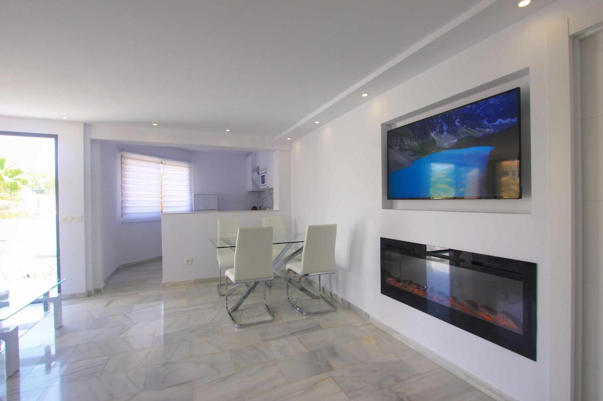 1108 Beachfront 2 Apartments With Roofterrace 80Mtrgt Beach 3 Pools Marbella Buitenkant foto
